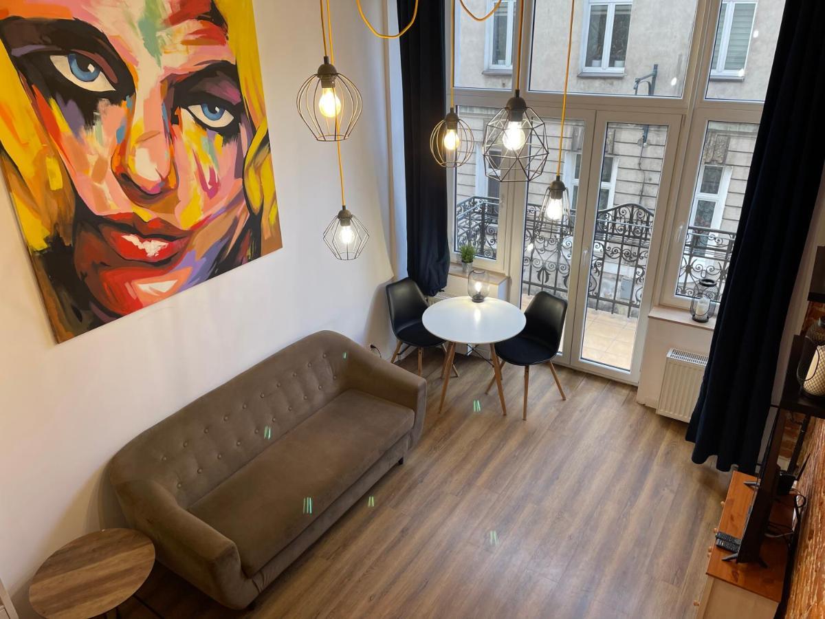 Apartamento Urokliwy Loft W Ncl Kamienica Vabank Nr 18 Łódź Exterior foto